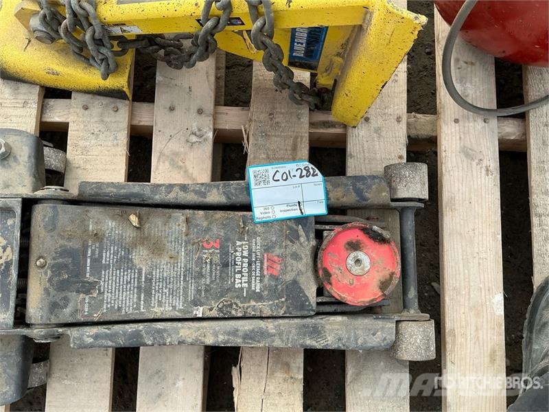 Portable Air Tank, Floor Jack, (2) Dump-Lok Safety Inne akcesoria