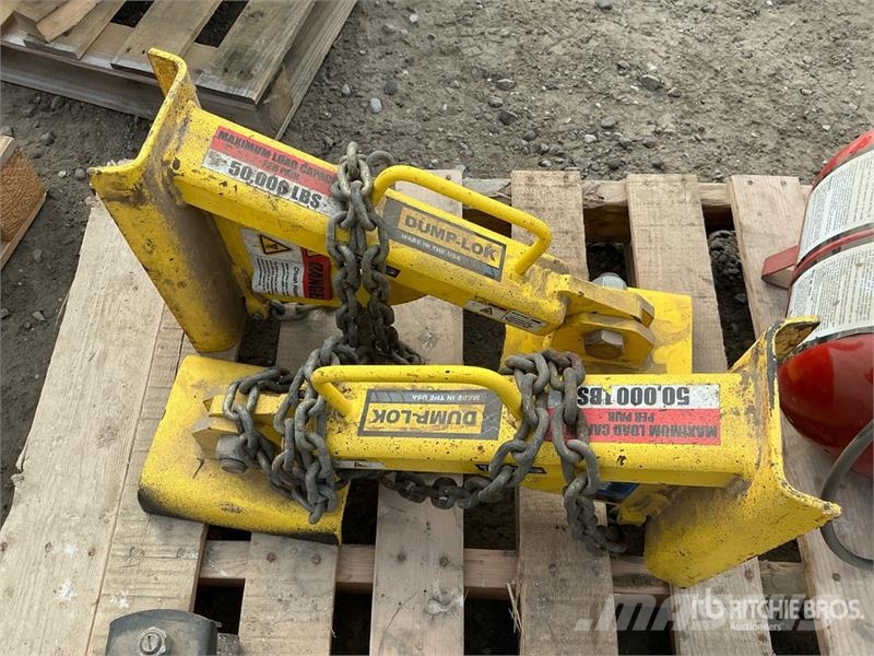Portable Air Tank, Floor Jack, (2) Dump-Lok Safety Inne akcesoria
