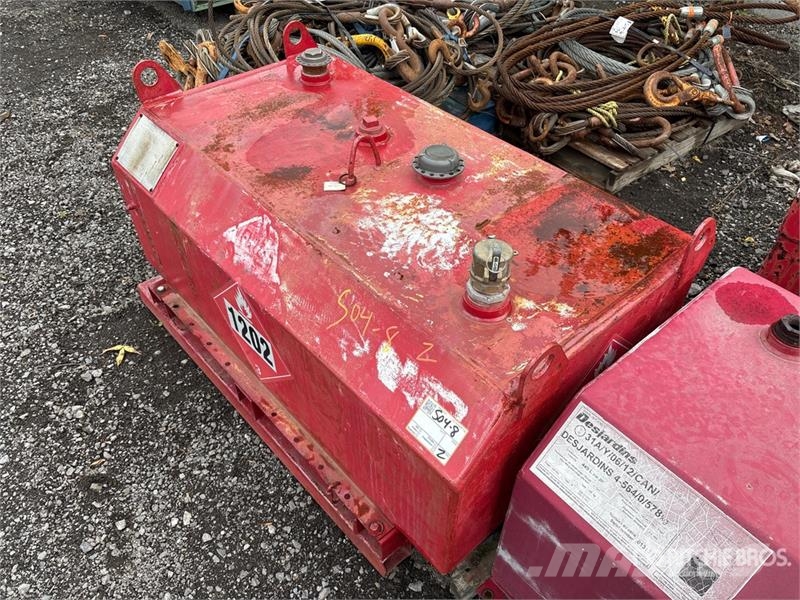  Portable Steel Fuel Tank صهاريج الوقود والصهاريج الإضافية