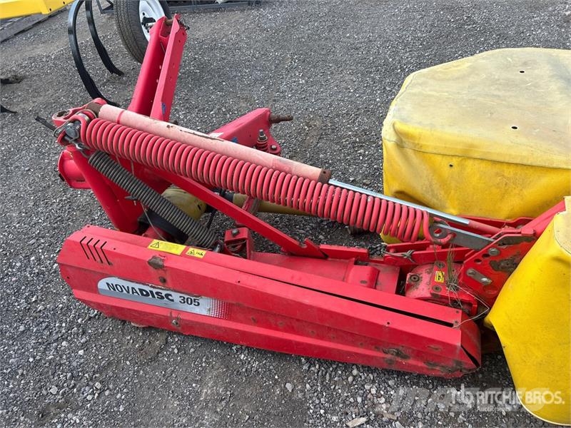 Pöttinger Novadisc 8 ft Disc Mower 割草机