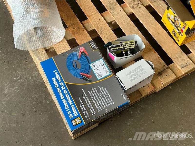 Power Fist 25 ft 1 Gauge Booster Cables Autres accessoires