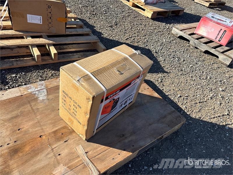 Powertek CUT-40 40 A Plasma Cutter (Unused) Attrezzature per saldature