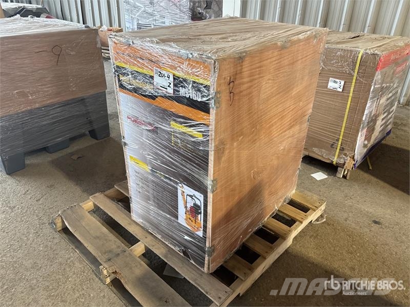 Powertek MS160 Reversible Vibratory Plate Compactor (Unused دكاكات أفقية