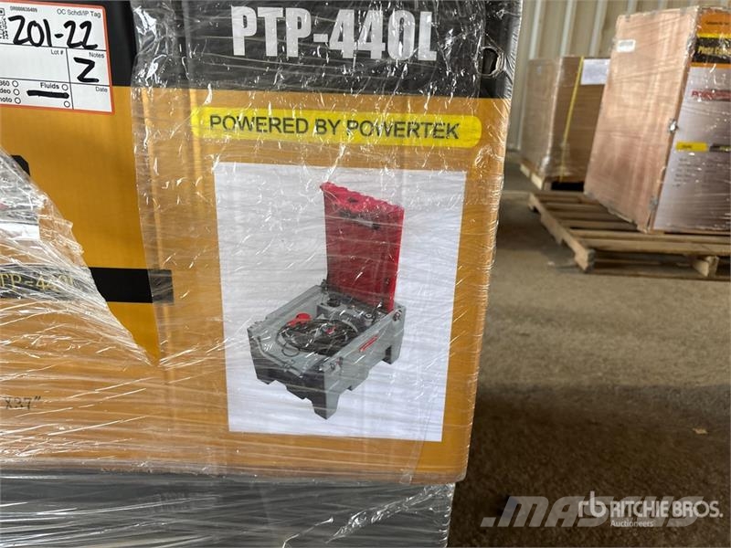 Powertek PTP-440L 440 L Fuel Tank (Unused) صهاريج الوقود والصهاريج الإضافية