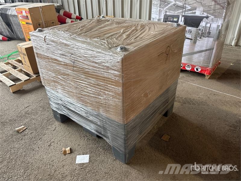 Powertek PTP-440L 440 L Fuel Tank (Unused) Reservatórios de combustível e aditivos