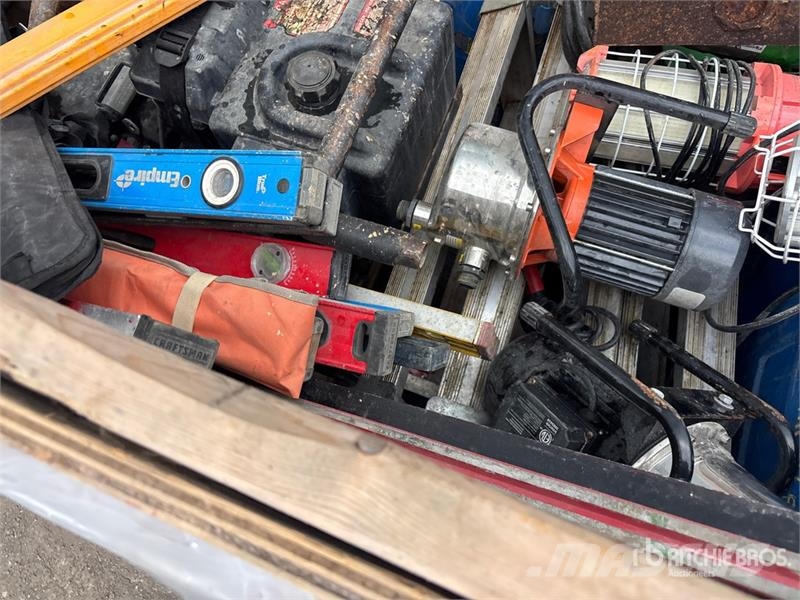 Pressure washer 吊车起重机、绞车吊货机和物料升降机