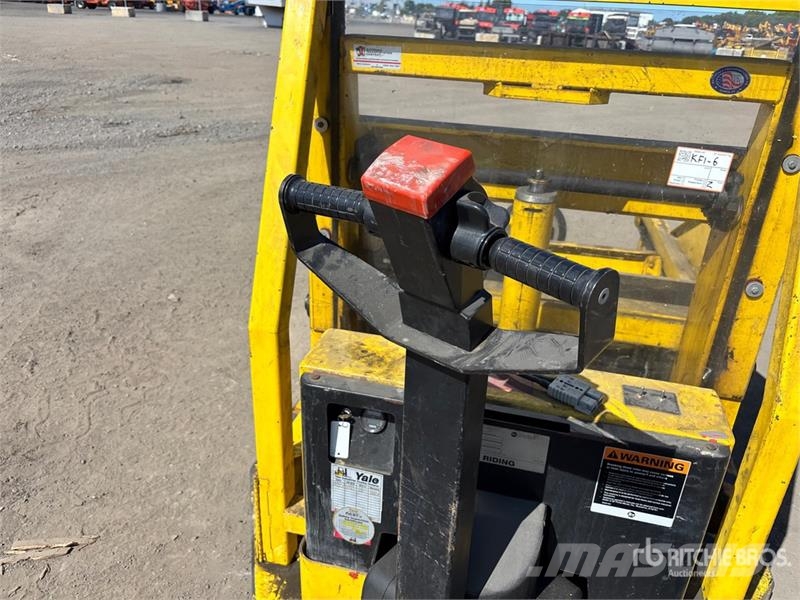 Prime Mover Mover Pmx 4500 lb Electric Pallet Jack Kahvelkäru