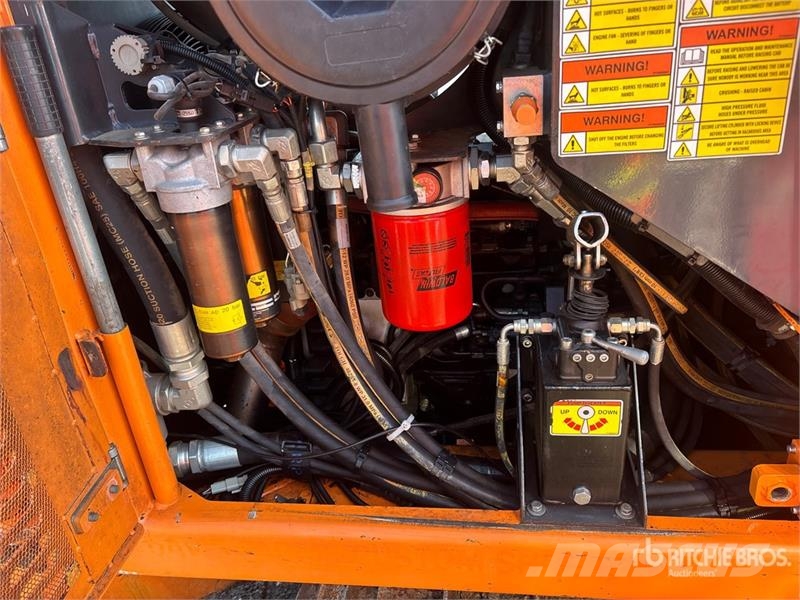 Prime Tech PT-175 Tracked Mulcher Tractor Metsä murskaimet