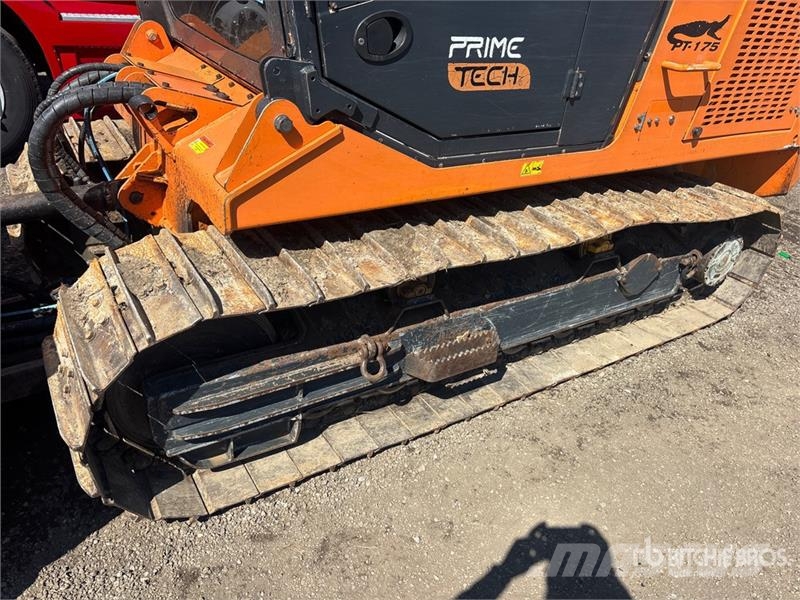 Prime Tech PT-175 Tracked Mulcher Tractor Metsä murskaimet