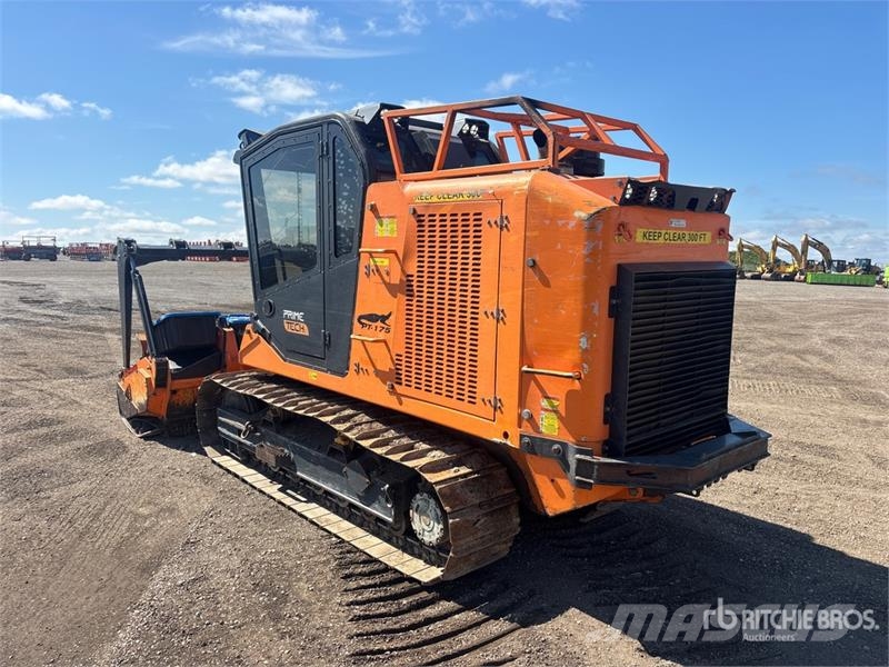 Prime Tech PT-175 Tracked Mulcher Tractor Metsä murskaimet