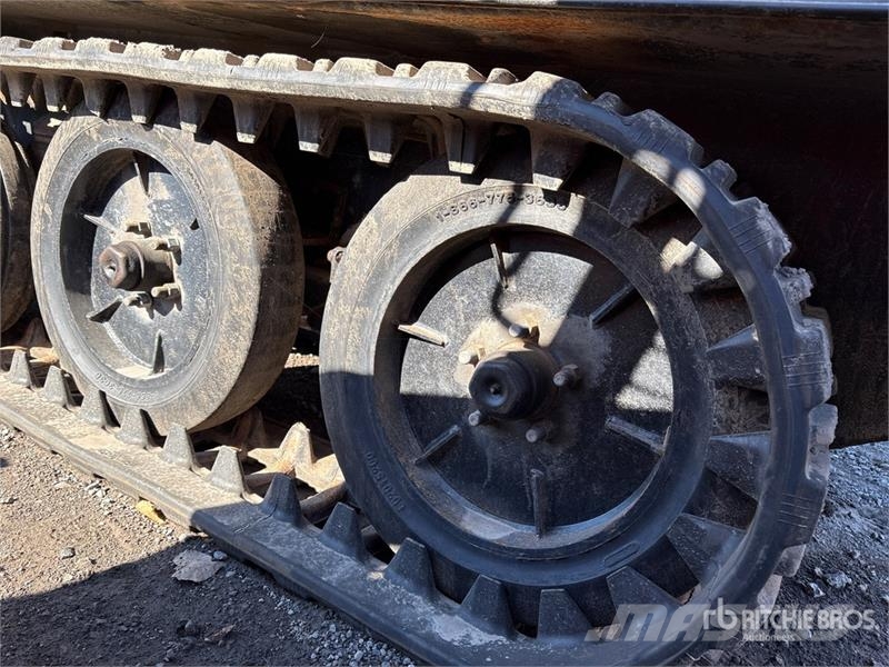 Prinoth SW4S Sidewalk Plow Andre komponenter