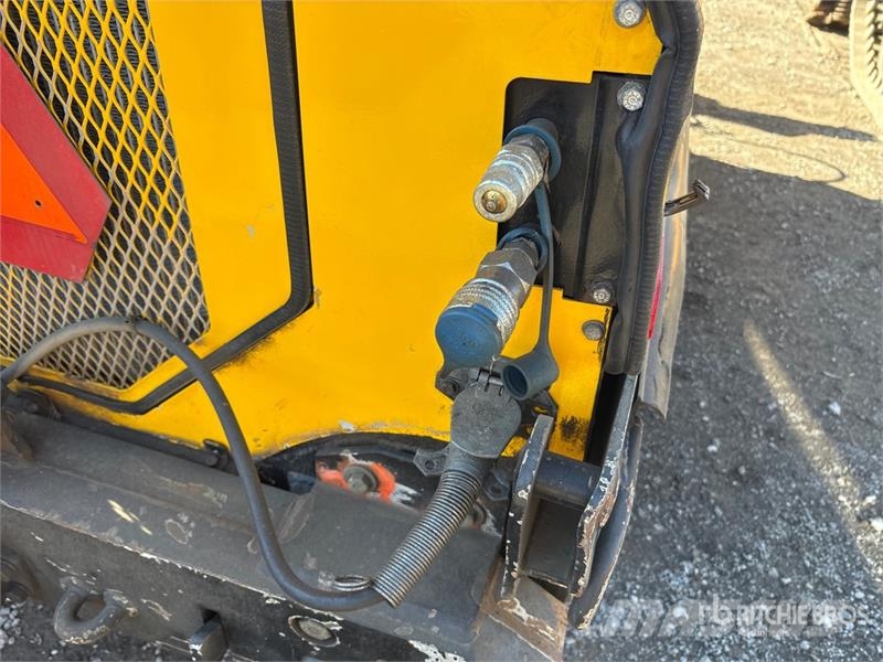 Prinoth SW4S Sidewalk Plow Andre komponenter