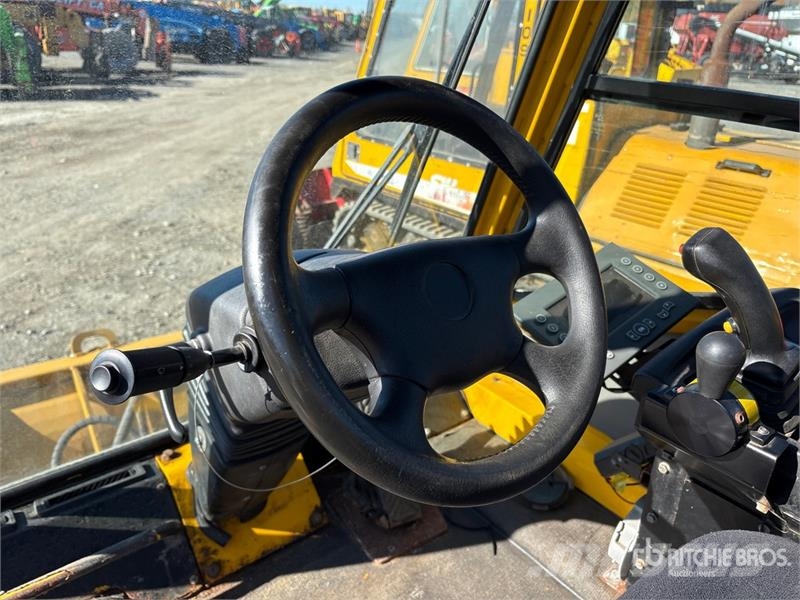 Prinoth SW4S Sidewalk Plow Andre komponenter