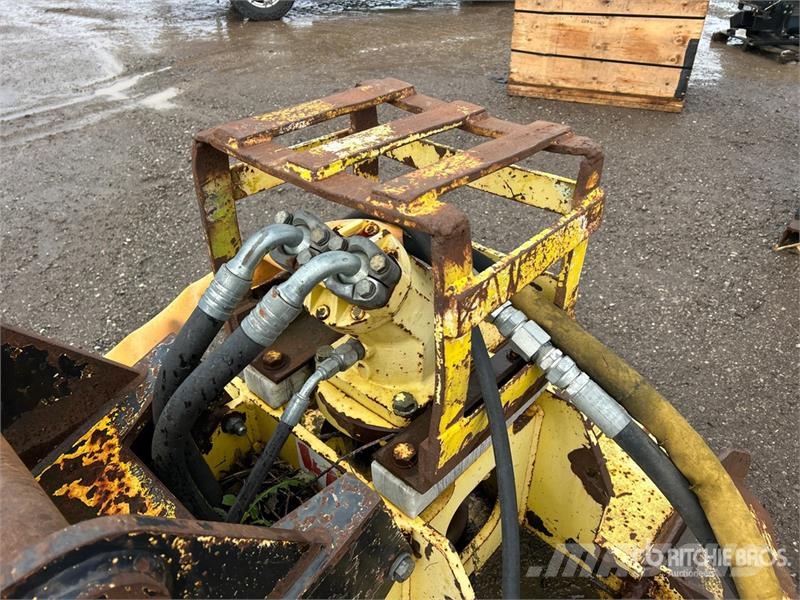Promac 52CMPII 52 in Brush Cutter Мульчирователи