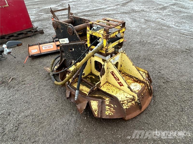 Promac 52CMPII 52 in Brush Cutter Мульчирователи