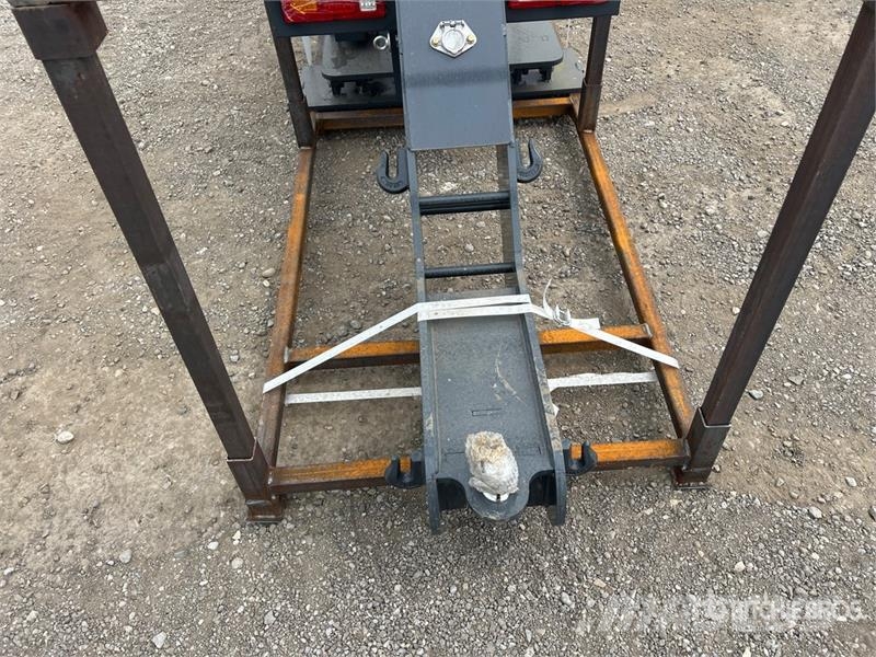 PROMECH FW80 Fifth Wheel Wrecker Attachment (Unuse Transportes - Outros