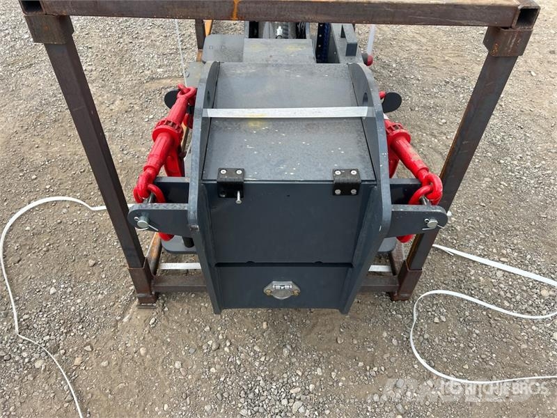 PROMECH FW80 Fifth Wheel Wrecker Attachment (Unuse Transportes - Outros