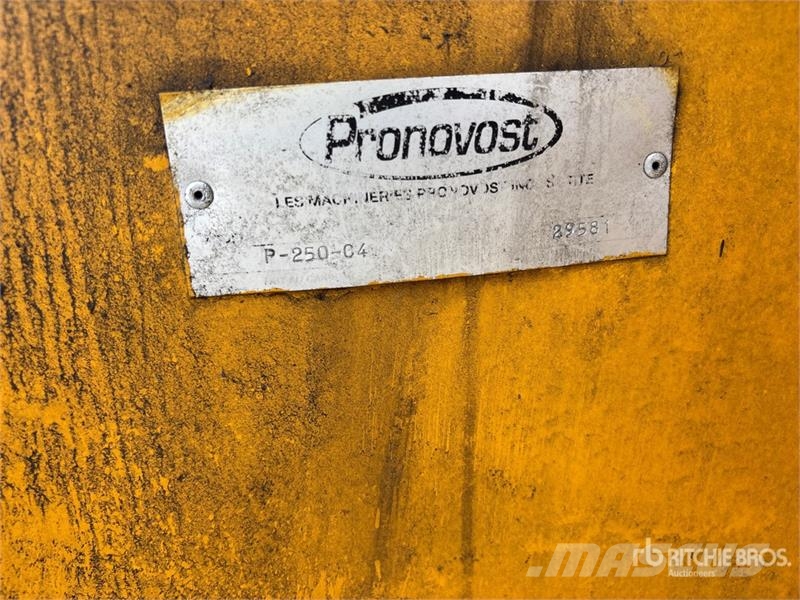  Pronovost P-250-C4 54 in Skid Steer Snow Blower Snøfresere