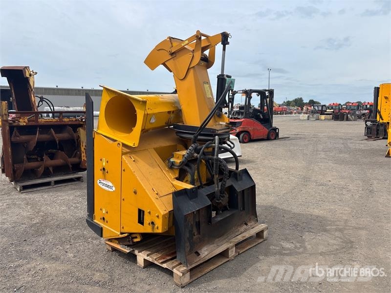  Pronovost P-250-C4 54 in Skid Steer Snow Blower Snøfresere