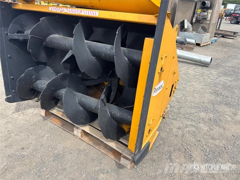  Pronovost P-250-C4 54 in Skid Steer Snow Blower Snøfresere
