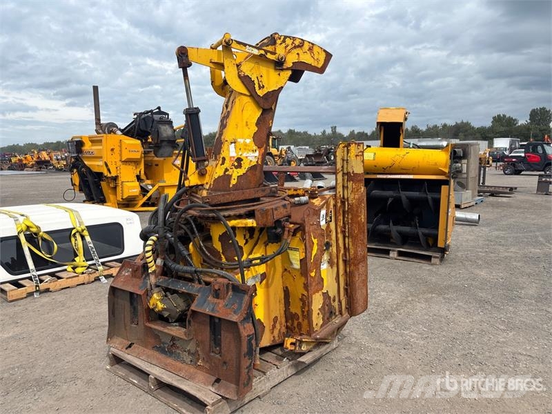  Pronovost P-250-C5 56 in Skid Steer Snow Blower Snøfresere