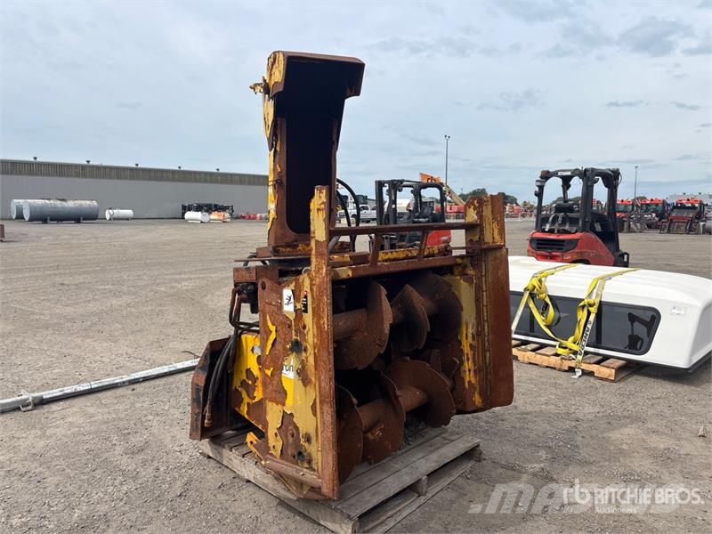  Pronovost P-250-C5 56 in Skid Steer Snow Blower Snøfresere