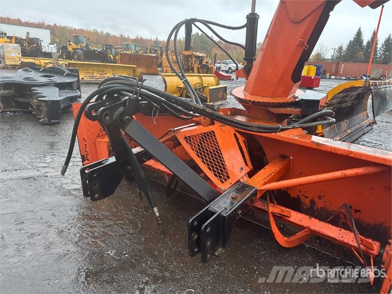  Pronovost P-920-IV 92 in 3-Point Snow Blower Snow throwers