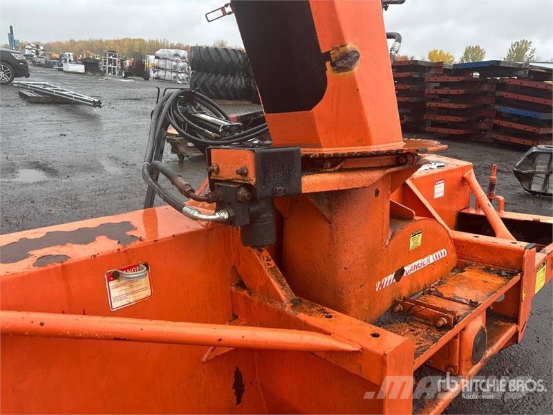  Pronovost P-920-IV 92 in 3-Point Snow Blower Snow throwers