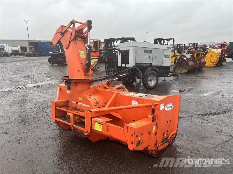  Pronovost P-920-IV 92 in 3-Point Snow Blower Snow throwers