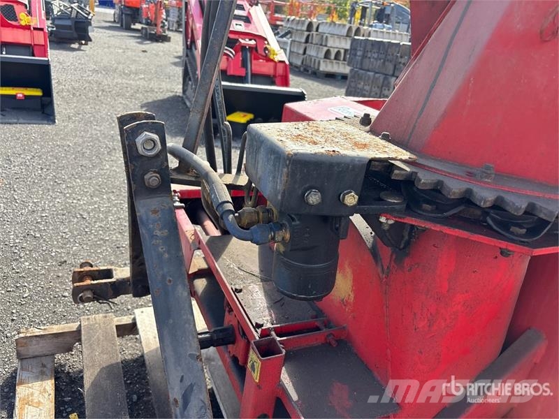  Pronovost P540 54 in 3-Point Snow Blower Fresadoras quitanieve
