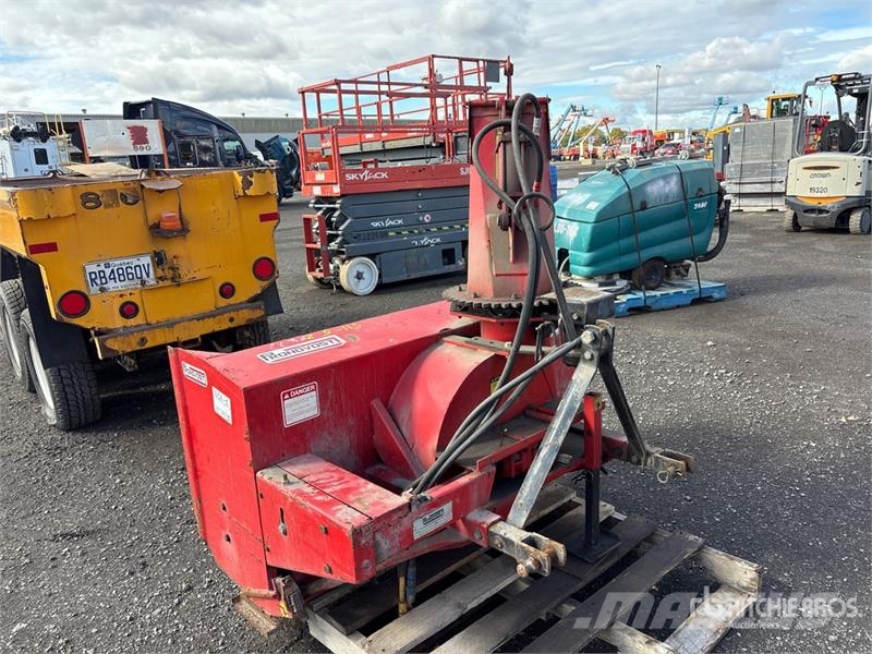  Pronovost P540 54 in 3-Point Snow Blower Fresadoras quitanieve