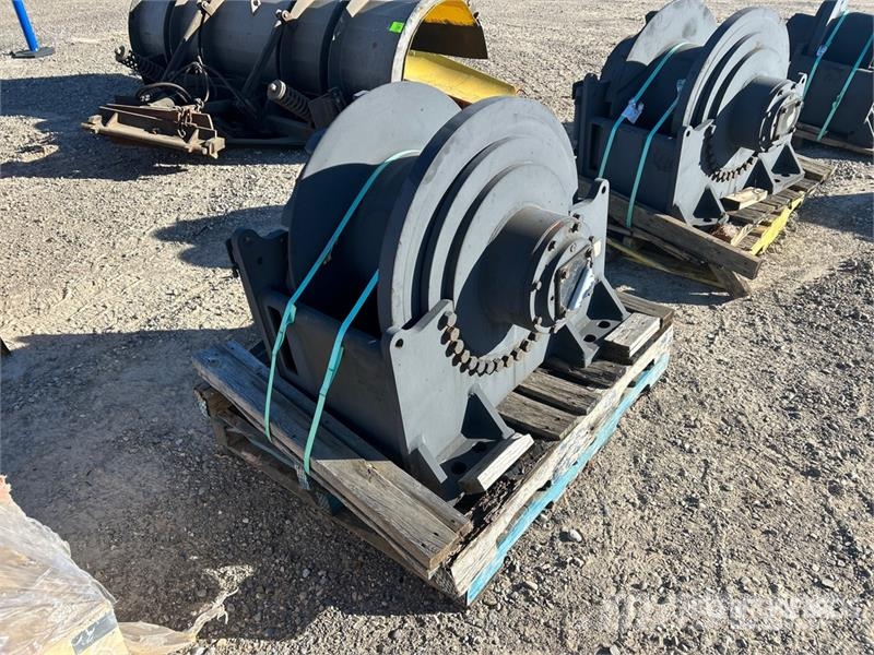 Pullmaster BK167 Winch 吊车起重机、绞车吊货机和物料升降机