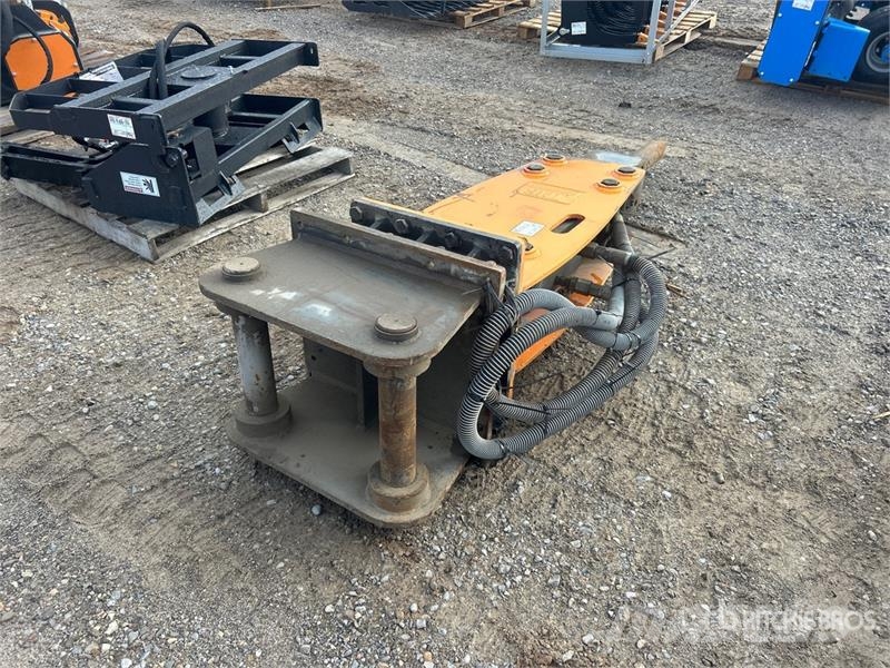  Q/C Hydraulic Breaker مطارق / كسارات