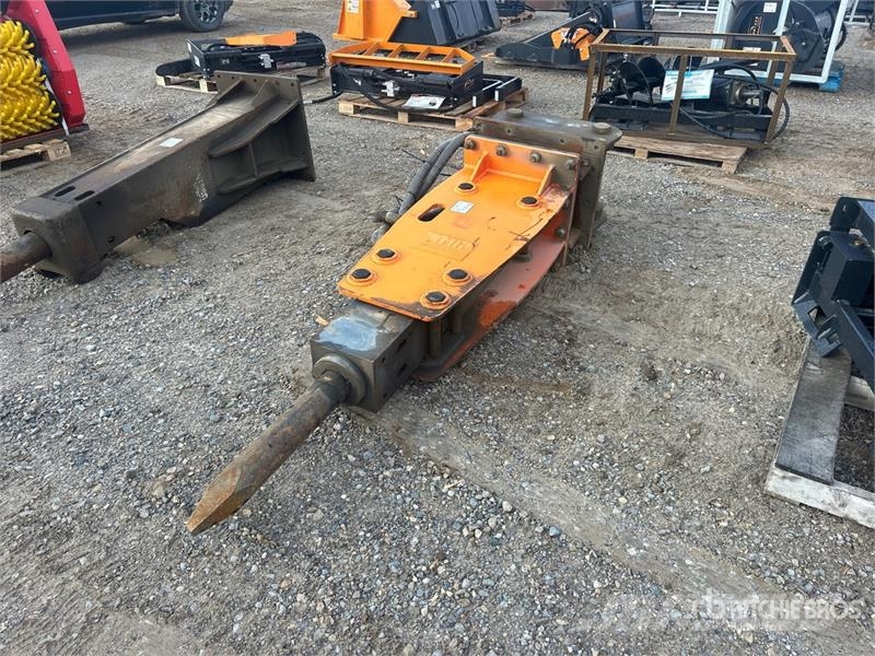  Q/C Hydraulic Breaker مطارق / كسارات