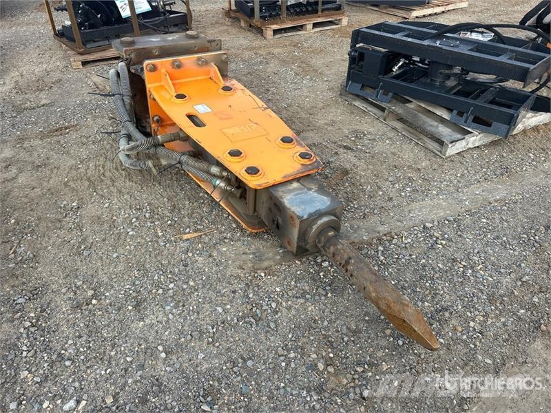  Q/C Hydraulic Breaker مطارق / كسارات