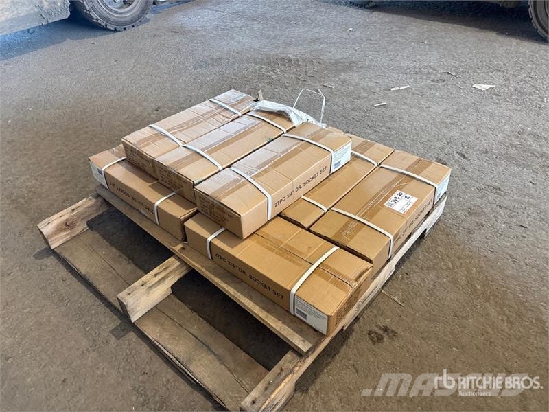  Quantity of (10)  BYT SS27 3/4 in 27 Pcs Socket Se Andre komponenter