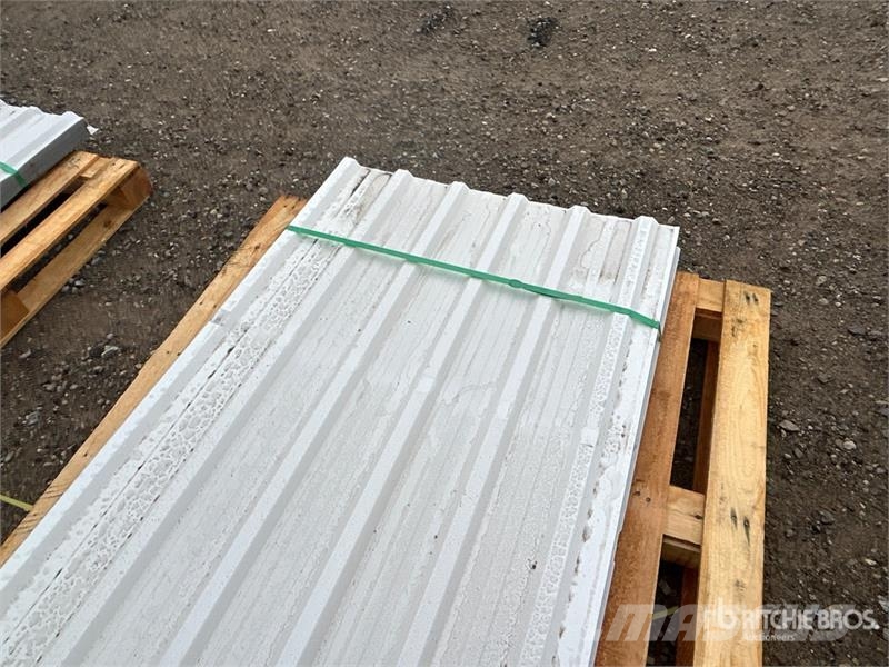 Quantity of (100) 12 ft White Steel Siding / Roofi Other