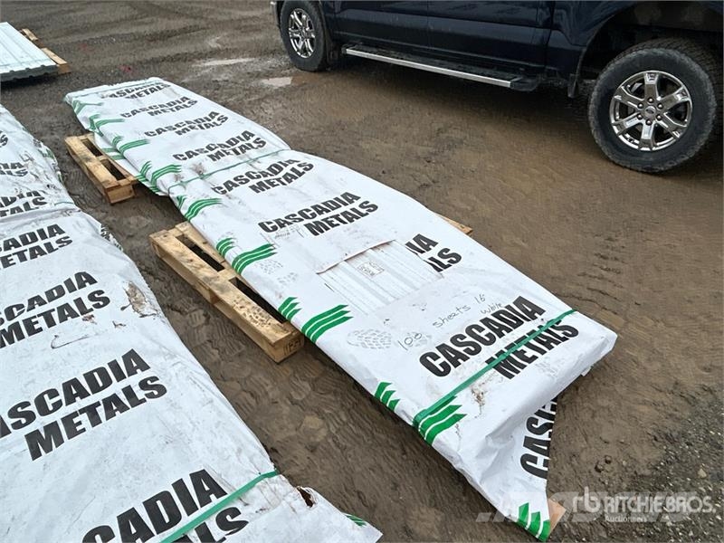 Quantity of (100) 16 ft White Steel Siding / Roofi Other