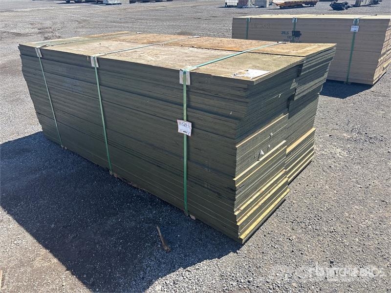 Quantity of (100) 3/4" 2x8 MDO G1S With Smooth Ove Drugi deli