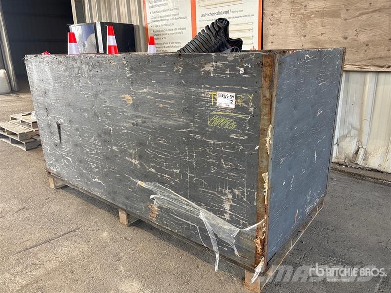 Quantity of (100) STARVOX DB-100P 44 in Delineato Transportas - Kita