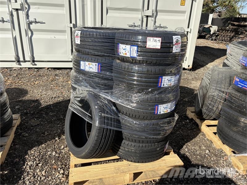 Quantity of (12) 225/45R17 Tires الإطارات والعجلات والحافات