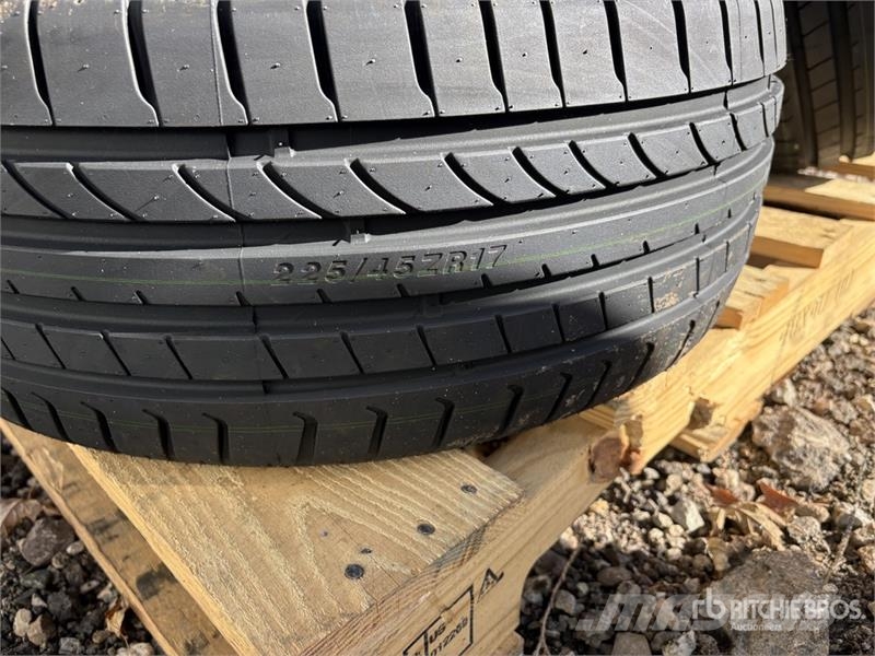 Quantity of (12) 225/45R17 Tires الإطارات والعجلات والحافات