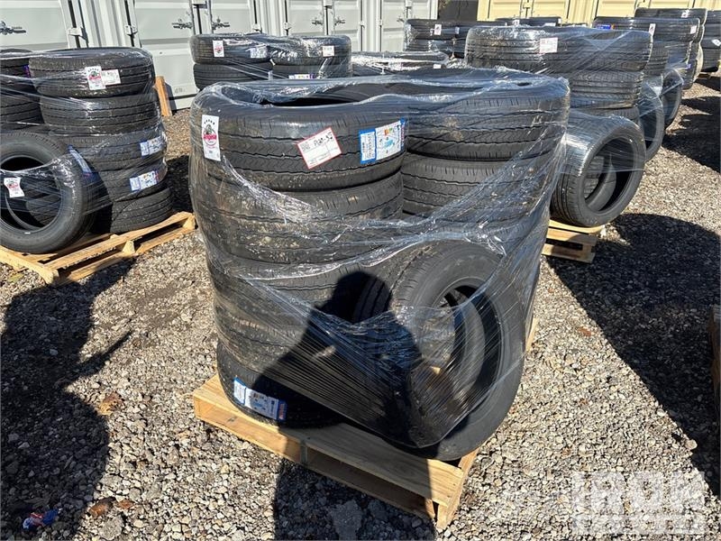  Quantity of (12) 225-65R-16C Tires (Unused) 轮胎、车轮、轮圈