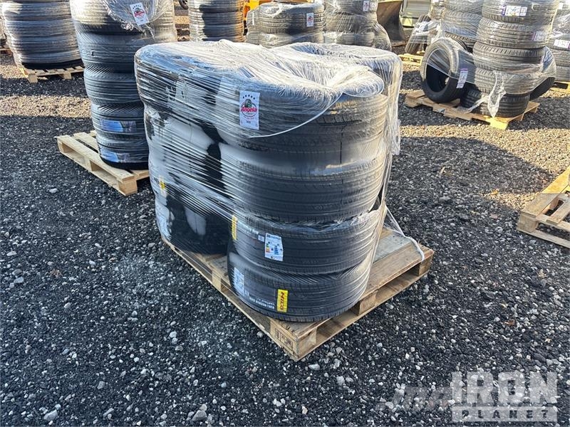  Quantity of (12) 235-45ZR-18 Tires (Unused) 轮胎、车轮、轮圈