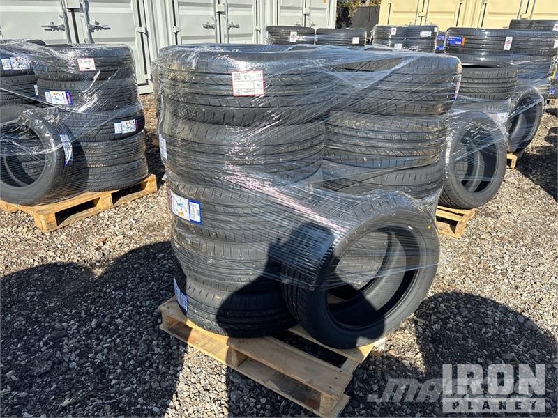  Quantity of (12) 235-50R-18 Tires (Unused) 轮胎、车轮、轮圈