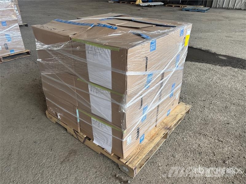  Quantity of (12) Aluminum Wheels Opony, koła i felgi