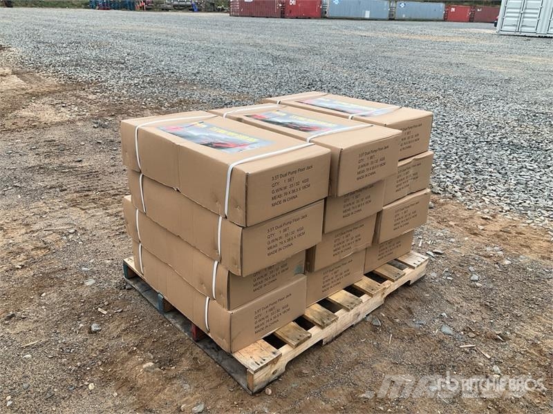  Quantity of (12)  BYT FLOJK035 3.5T Floor Jack (Un Other components
