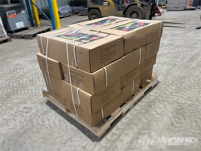  Quantity of (12)  BYT FLOJK035 3.5 ton Floor Jack  Ostale komponente za građevinarstvo