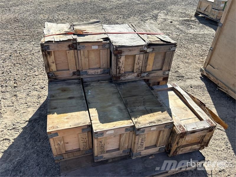 Quantity of (12) Machpro Bucket1 8 in Digging Min Godet