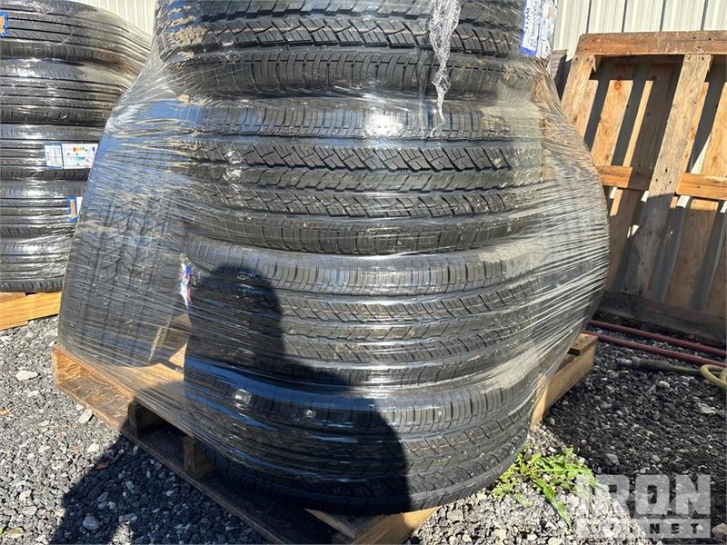 Quantity of (12) P225/55R19 Tires (Unused) Gume, točkovi i felne